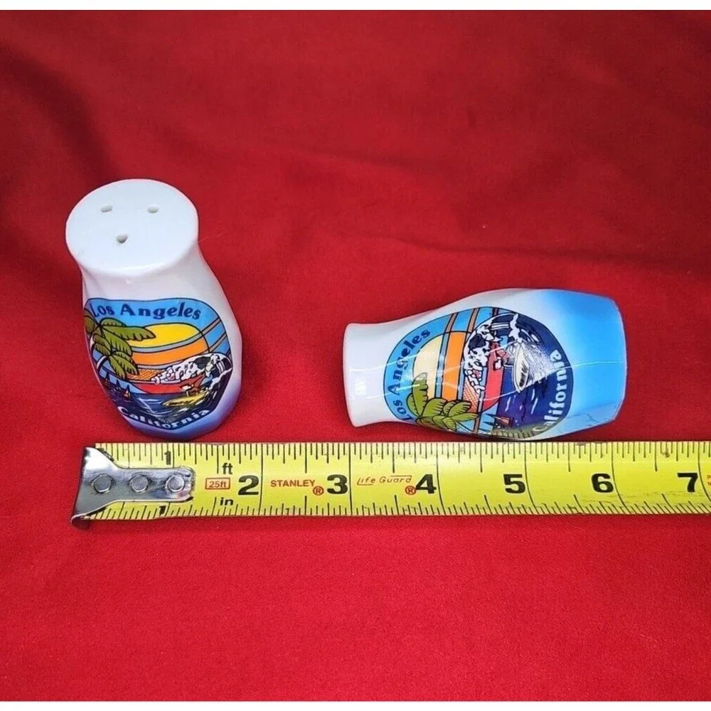 Los Angeles Salt and Pepper Shakers Souvenir Japan VTG California White Blue